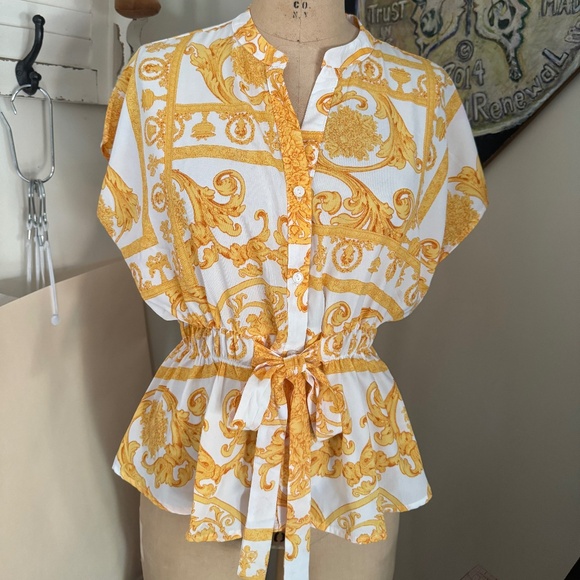 FASHION NOVA TIE WAIST BLOUSE - Picture 1 of 3